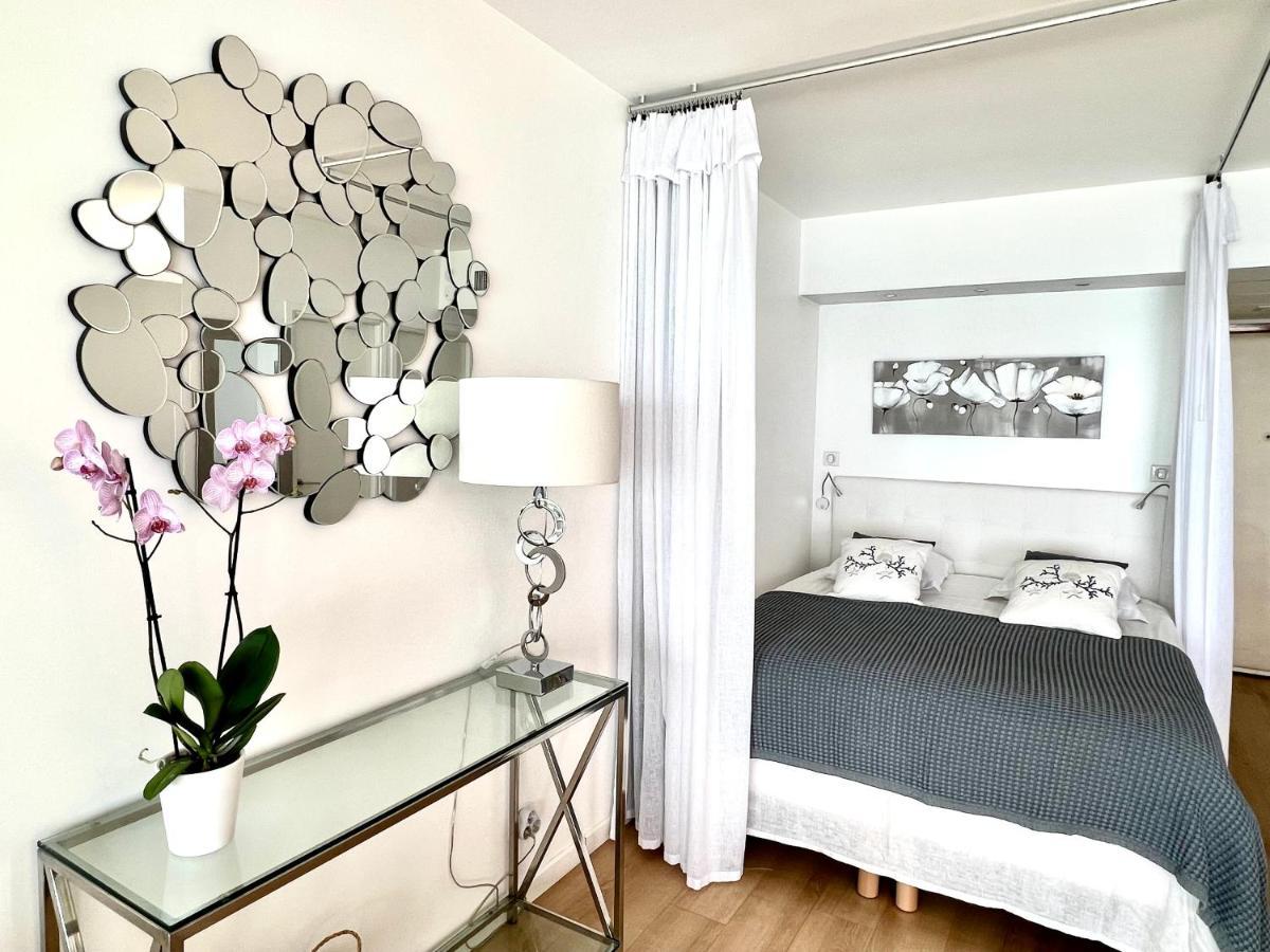 Apartment Apart-a-nice : A Breathtaking View On The Sea Nizza